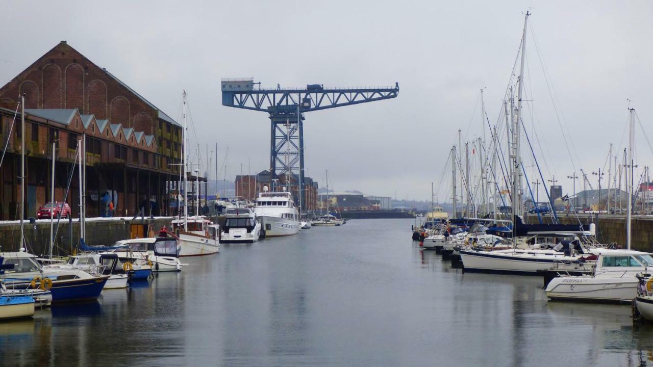 Loft Apartment Port Glasgow Luaran gambar